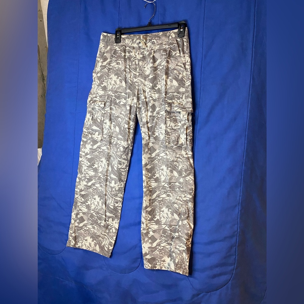 Boys  Beige Camo Cargo Pants - Lightweight Utility Style